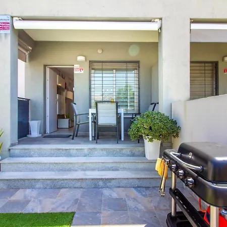 3 Bedroom Stunning In Ferienhaus Torrevieja